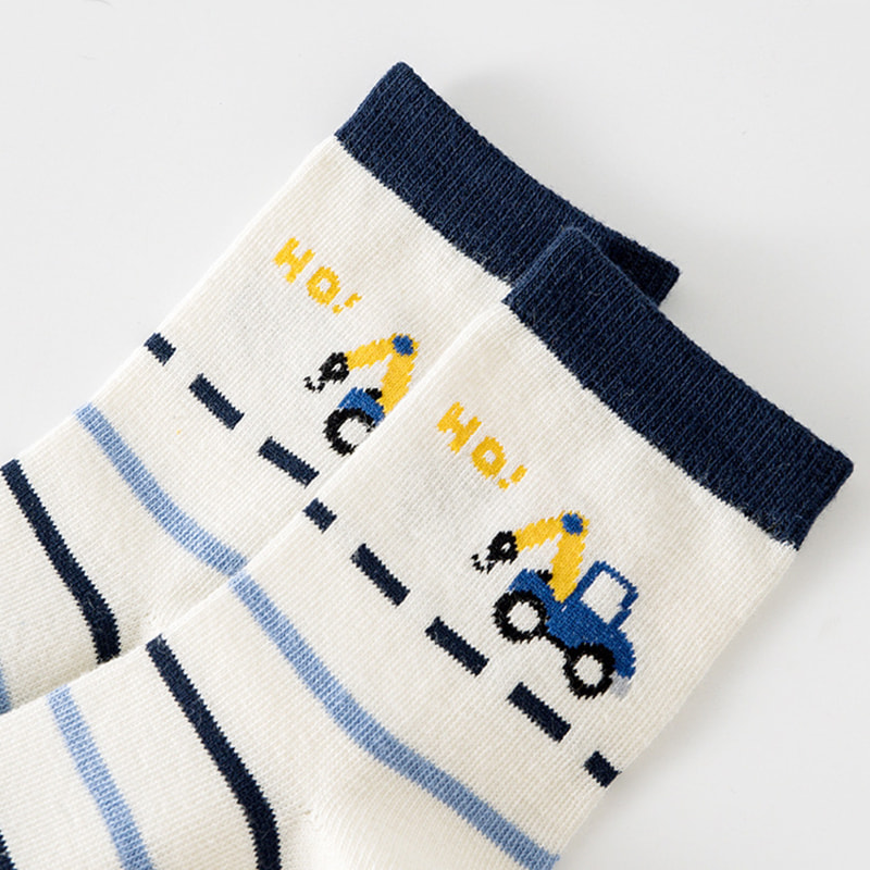 Lasten sukat pojille keväällä ja syksyllä, putkisukat pojille, poikien vauvan sukat keväällä, trendikkäät lasten sukat pojille keväällä, isot lasten sukat pojille Lasten sukat pojille keväällä ja syksyllä, putkisukat pojille, poikien vauvan sukat keväällä, trendikkäät lasten sukat pojille keväällä, isot lasten sukat pojille
