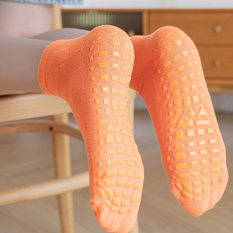 Aikuisten joogasukat Aikuisten joogasukat