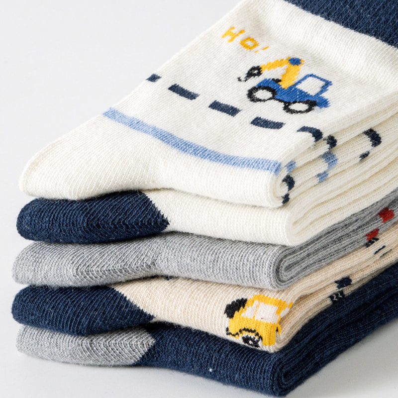 Lasten sukat pojille keväällä ja syksyllä, putkisukat pojille, poikien vauvan sukat keväällä, trendikkäät lasten sukat pojille keväällä, isot lasten sukat pojille Lasten sukat pojille keväällä ja syksyllä, putkisukat pojille, poikien vauvan sukat keväällä, trendikkäät lasten sukat pojille keväällä, isot lasten sukat pojille